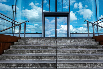 Wolkenspiegelung, Bürogebäude
