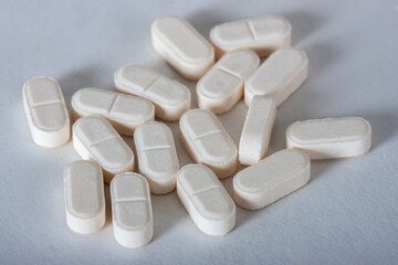 oval white  pills