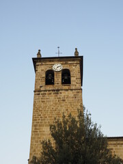 Fototapeta na wymiar view of the church of Idiazabal