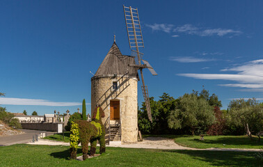 Moulin à Pierrelatte (Drôme)