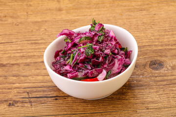 Pickled red cabbage with herbs