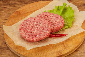 Raw beef cutlet for burger