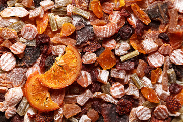 Candied fruits, vegetables and fruits.