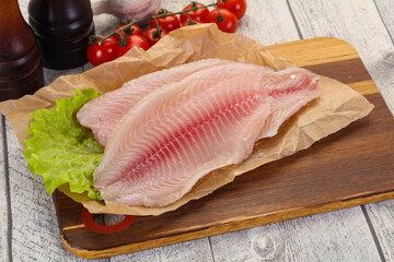 Raw tilapia fish