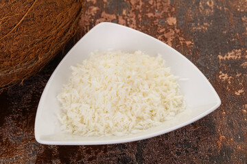 Coconut shredded chip with nut