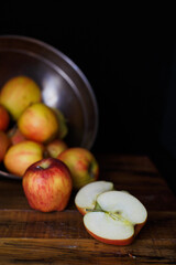 apple and knife
