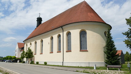 Fototapeta na wymiar Wallfahrtskirche St. Afra Friedberg