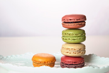 ベリーやピスタチオのおしゃれなマカロン