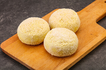 Raw potato zrazy for cooking