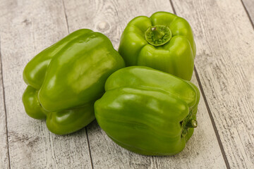 Green sweet bell pepper heap