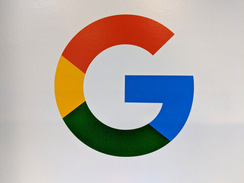 Google Logo on Display