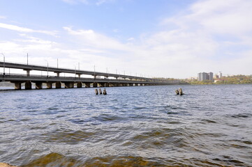Obraz premium bridge to the river