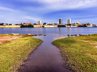 Fototapeta premium view of the river of lagoons of the cartagena bay