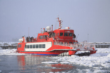 ガリンコ号Ⅱ © Paylessimages