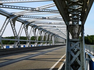 Bridge over the Narew river, Podlasie, Polska © Wojciech