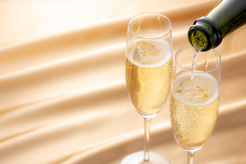 特別な日や記念日をシャンパンで祝う