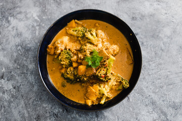 plant-based food, vegan cauliflower mango and tempeh curry