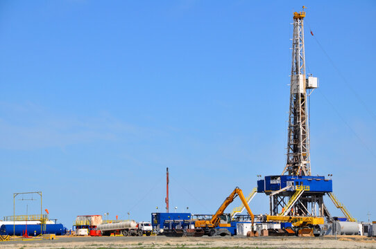 The Onshore Drilling Rig