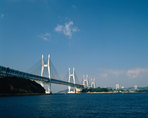 Obraz premium 瀬戸大橋