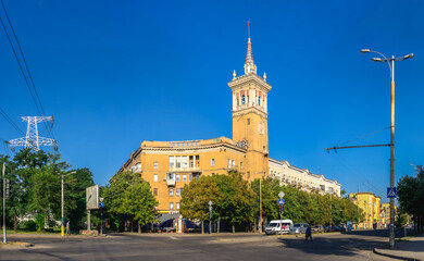 Fototapeta na wymiar Cathedral Avenue in Zaporozhye, Ukraine