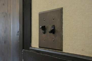 電燈のスィッチ