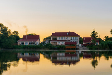 Obraz premium Natural sunsets by the river