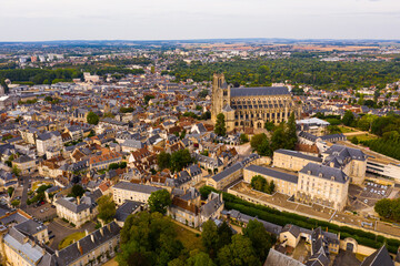 Fototapeta na wymiar Scenic top view of the city Loches and the Royal castle Loches. France