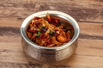 Asian wok noodle with mussels