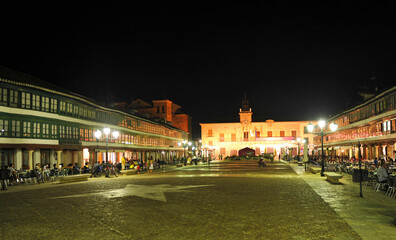 Naklejka premium Plaza Mayor de Almagro por la noche, España
