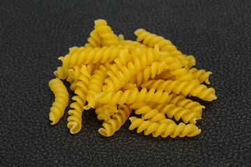 Raw Raw fusilly Italian pasta
