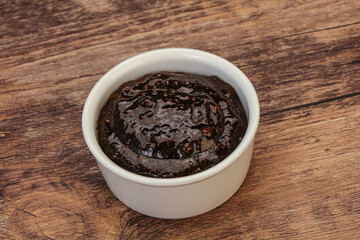 Black Pepper sauce in the bowl