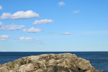 Fototapeta na wymiar Ocean view off a rock