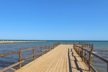 Embarcadero de la playa de la Gola, Santa Pola, España
