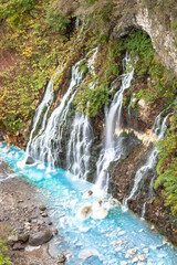 北海道美瑛町の白金温泉にある白ひげの滝