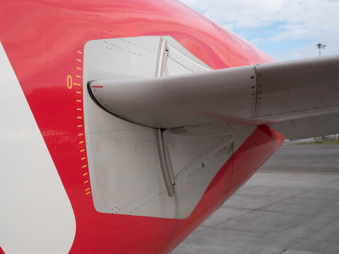 aircraft horizontal stabilizer angle of incidence scale located at empennage. degree indicator of stabilizer angle.