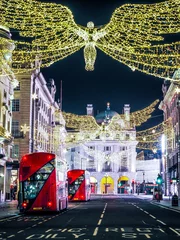 Behangcirkel Rode kerstbus in Londen © Alfeeee