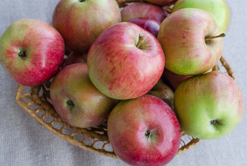 Apples in a wicker plate