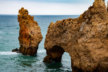 Fototapeta premium Felsformation an der Küste
