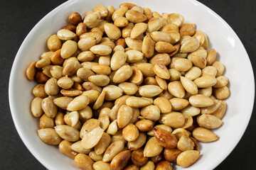 peeled almonds fried in vegetable oil