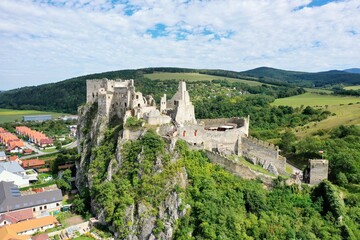 Obraz premium Aerial view of Beckov Castle in the village of Beckov in Slovakia