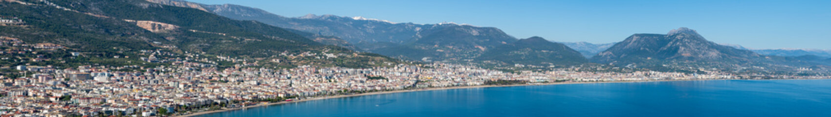 Fototapeta na wymiar Panoramic view of Alanya city in Turkey