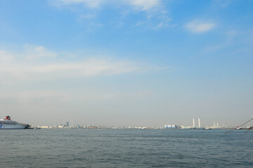 Naklejka premium 海と青空