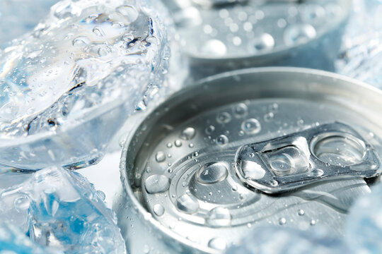 soft drink in ice