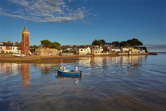 Evening sunlight on the historic Devon riverside village of Lympstone, on the estuary of the River Exe, near Exeter, Devon, England, United Kingdom