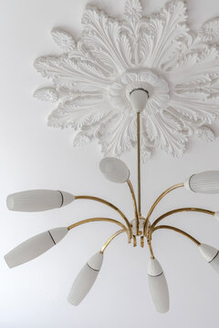 Original Light cornicing