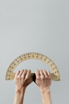 protractor