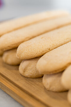 Ladyfinger biscuits