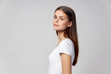 woman looking ahead white t-shirt side view 