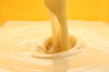 Banana milk splash