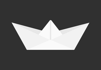 Barco de papel blanco en fondo negro.